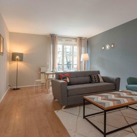 Standing Apartment In Disneyland Bmyguest Serris Exterior foto