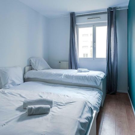 Standing Apartment In Disneyland Bmyguest Serris Exterior foto